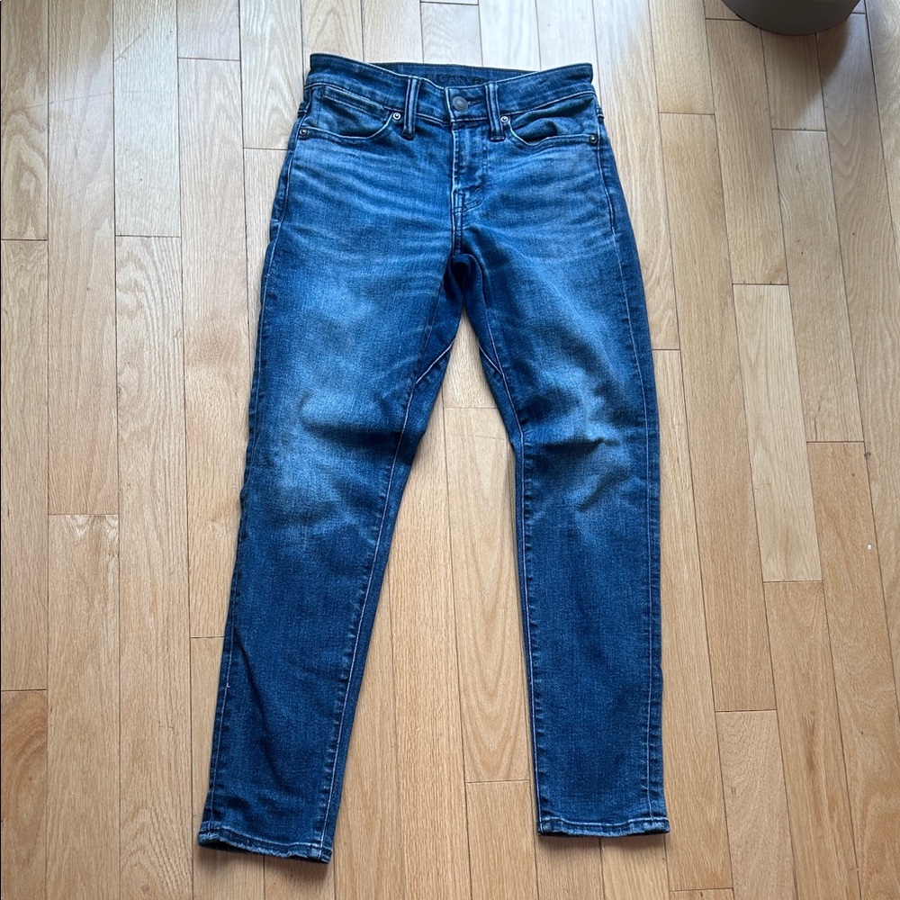American Eagle Classic Blue Denim Jeans (26 x 28)